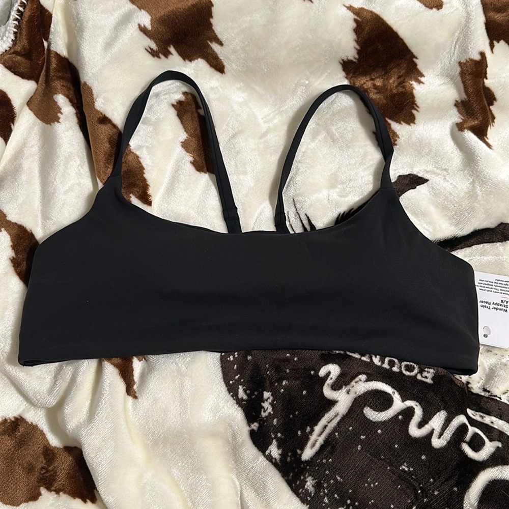 Wunder Train Strappy Racer Bra A/B